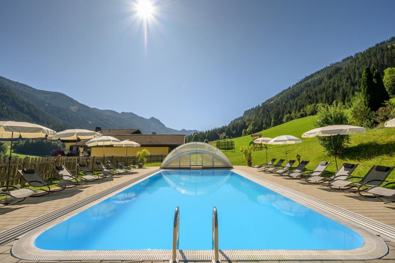 Natur & Familienhotel Der Stieglerhof ราดชตัดท์ ภายนอก รูปภาพ