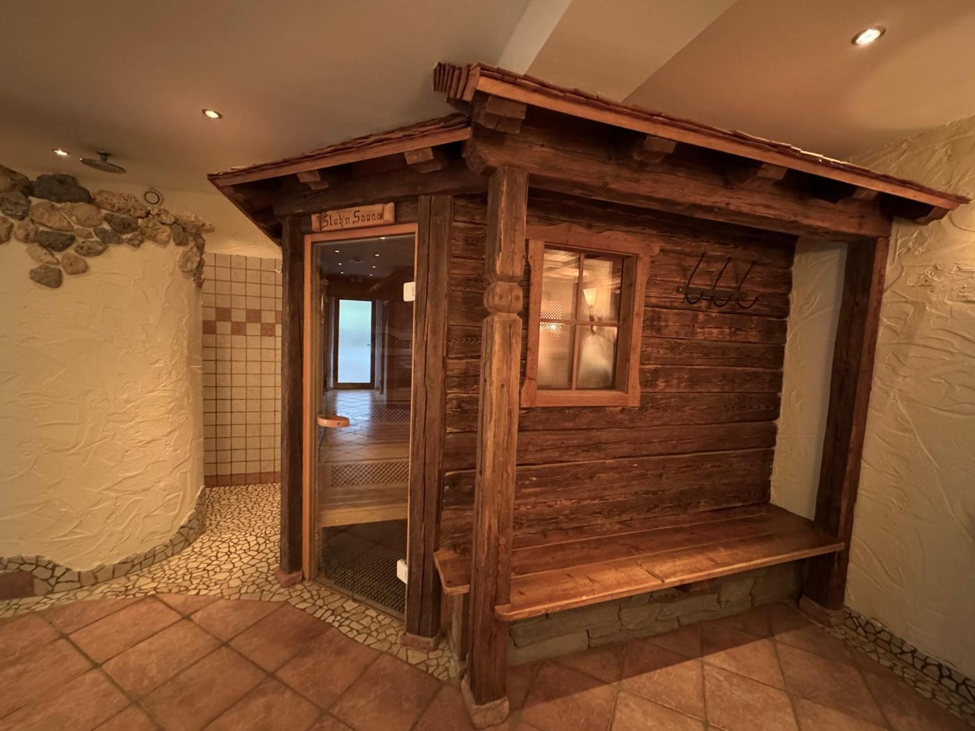 Natur & Familienhotel Der Stieglerhof ราดชตัดท์ ภายนอก รูปภาพ