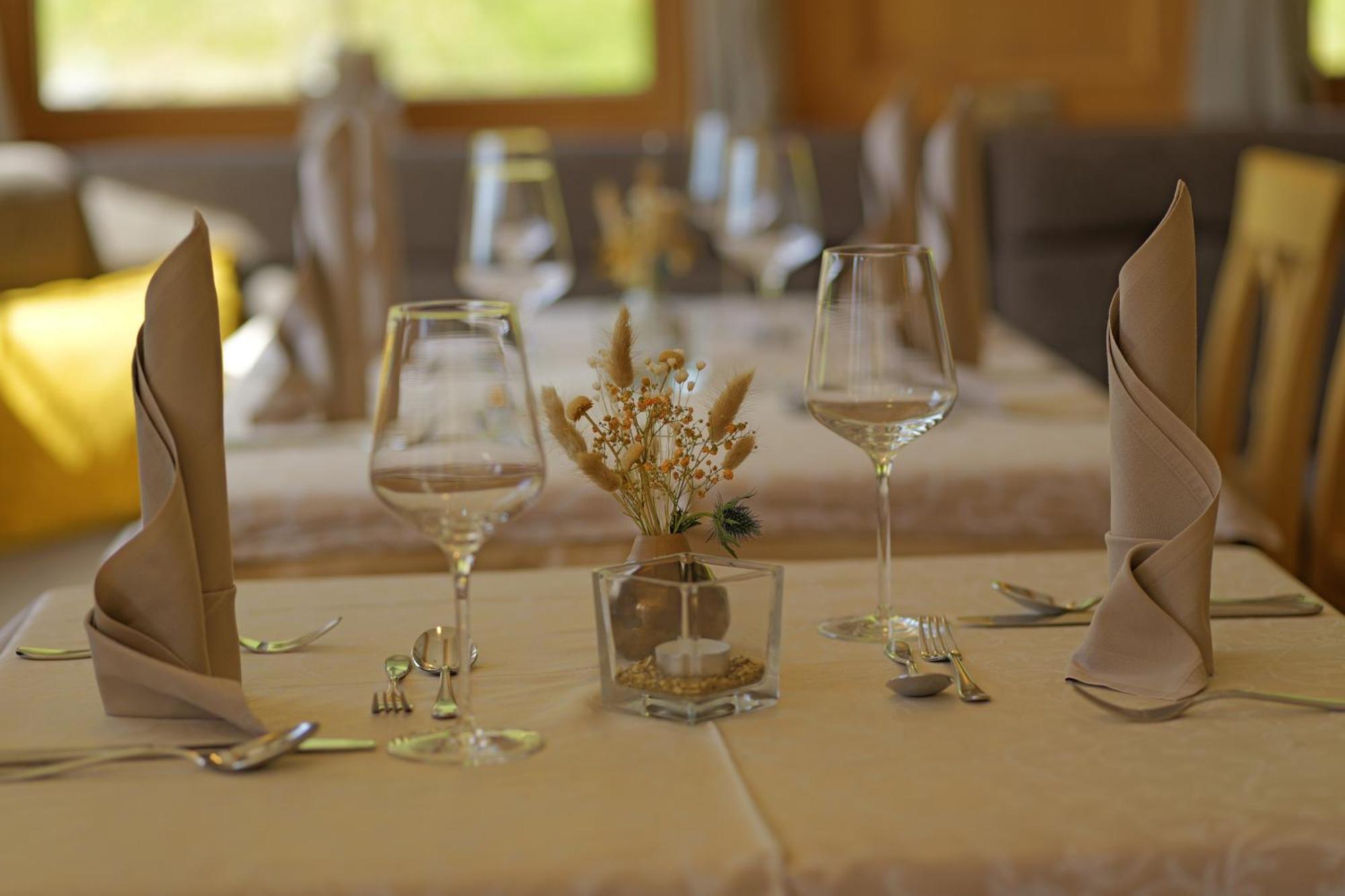 Natur & Familienhotel Der Stieglerhof ราดชตัดท์ ภายนอก รูปภาพ